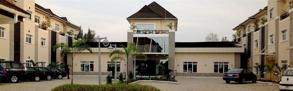 Amber Residence Lagos Bagian luar foto