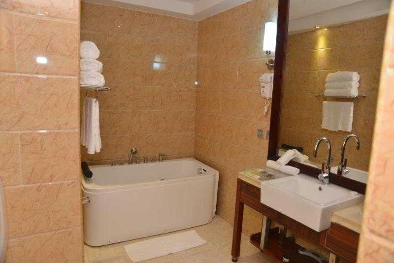 Amber Residence Lagos Bagian luar foto