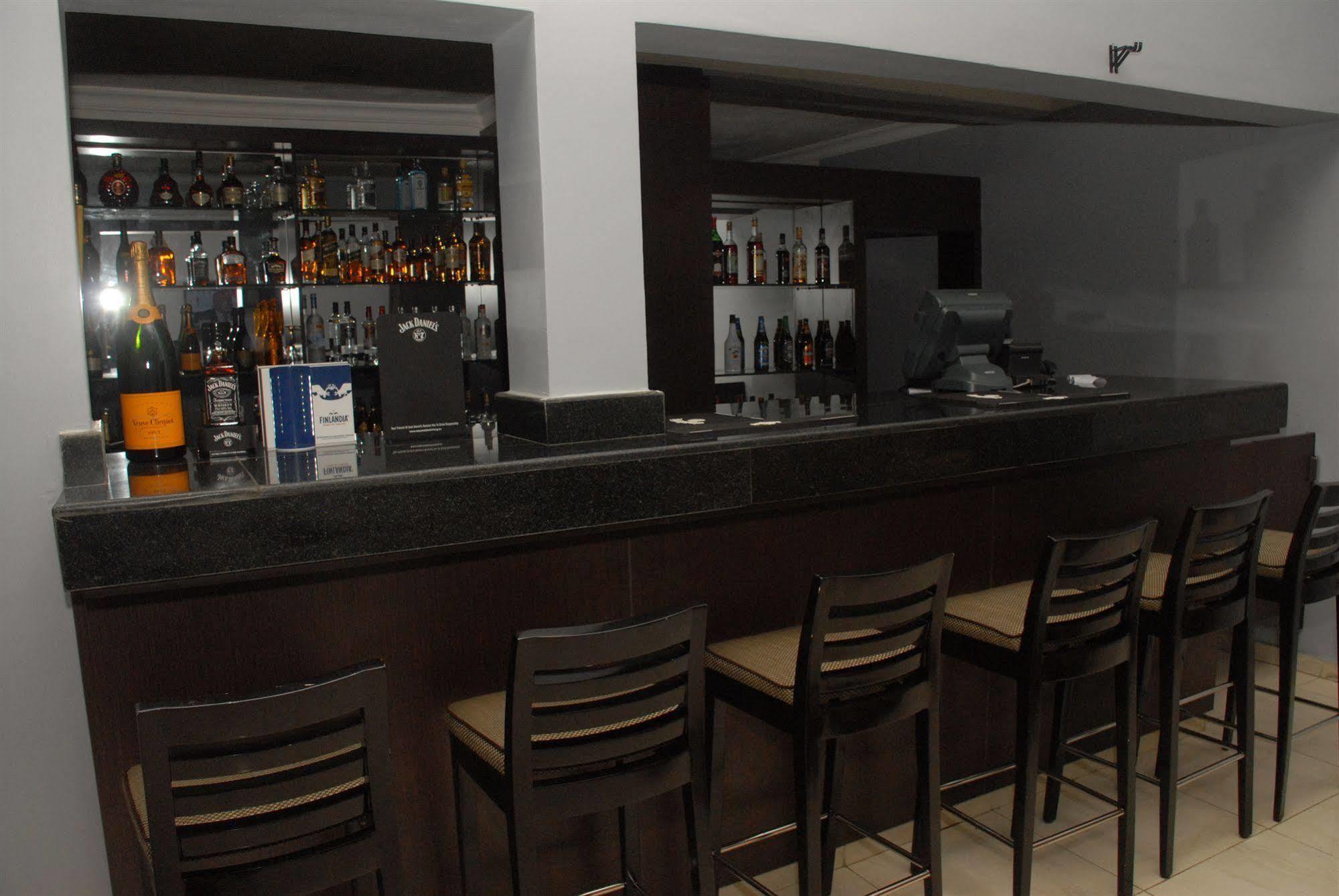Amber Residence Lagos Bagian luar foto